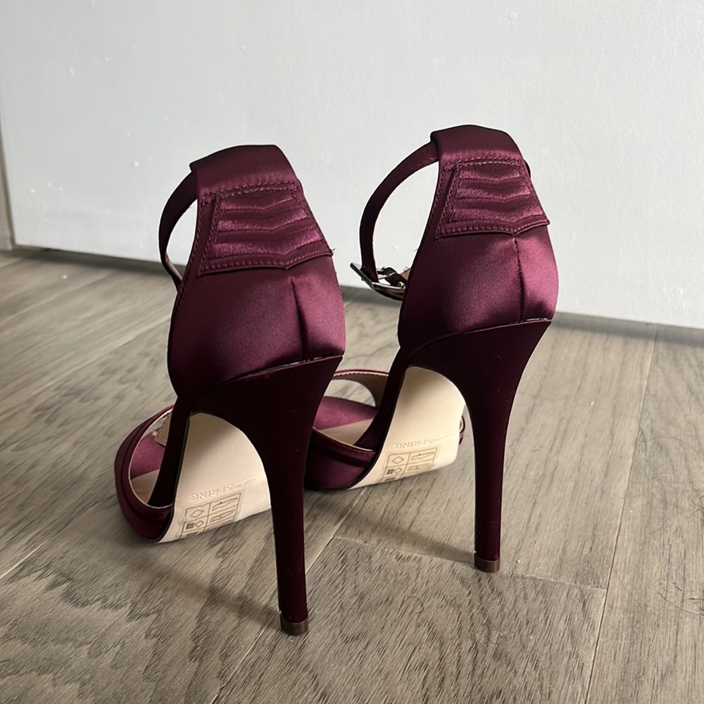 Perfect Fall Formal Heels🤍 - Picture 2 of 4